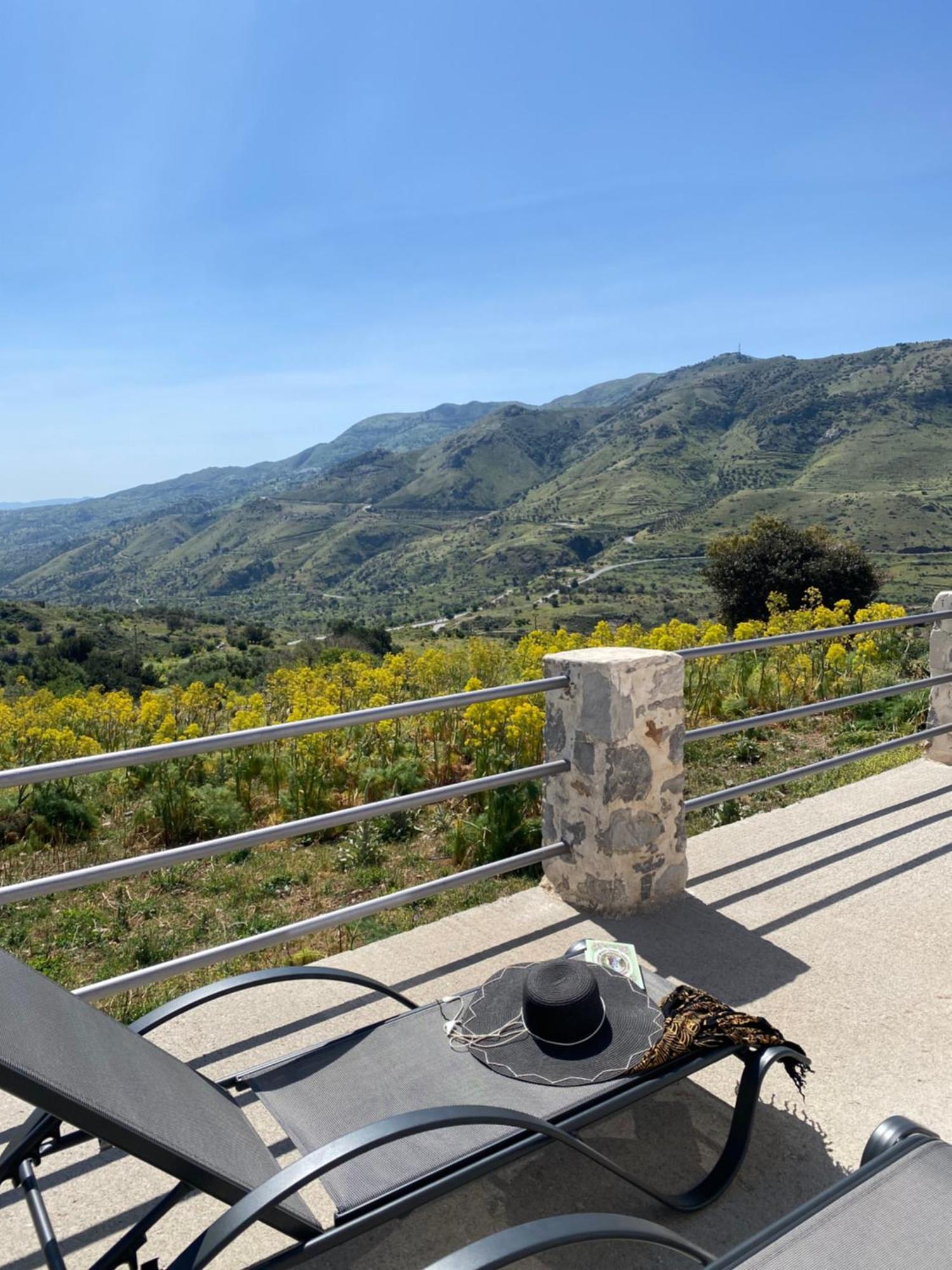 Harmony Holiday home Kria Vrisi (Lampi)